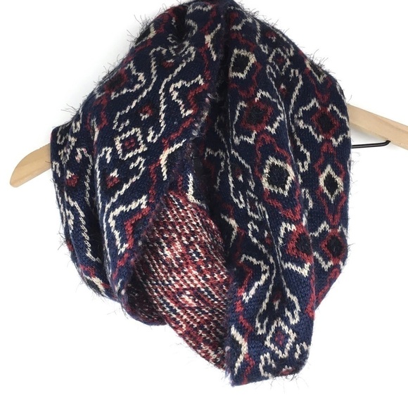 MADISON 88 Infinity Scarf Southwestern Boho Fringe Eyelash Soft Cozy Warm Thick - Picture 4 of 11